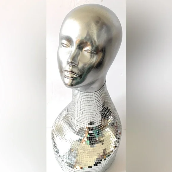 Silver Mirrored Mannequin Head made of hard plastic stands about 16in high Female Gray Torso Mannequin With Metal Base Stand main image 4